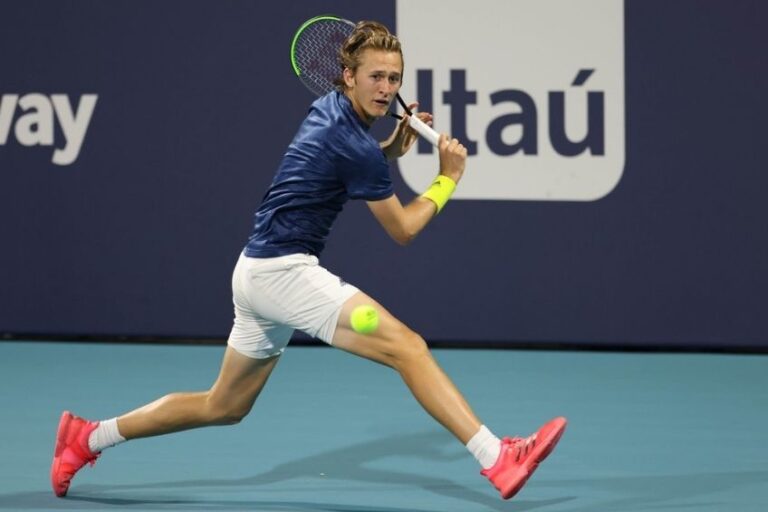 sebastian korda